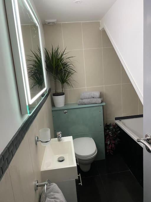 Trendy 3 Bedroom Home Close To Margate Beaches Bars Resturants 2 Night Min Stay Westgate-on-Sea Exterior foto